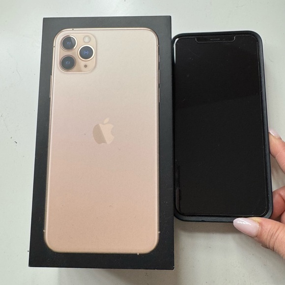 iPhone 11 Pro Max